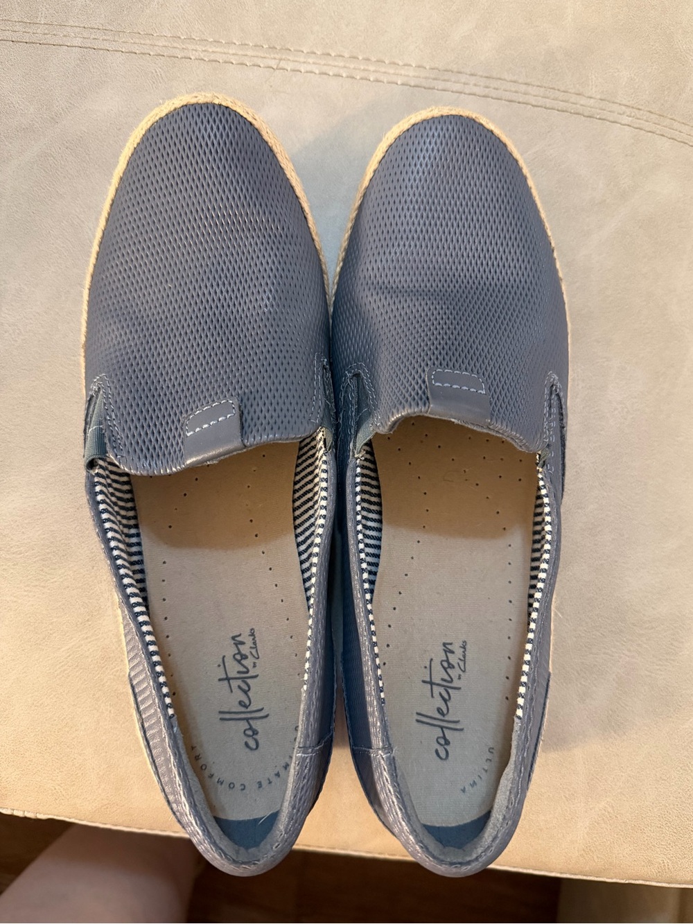 Clarks Collection Blue Slip-On Espadrille Shoes Women’s Size 9 Like New